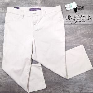 Gloria Vanderbilt Petite Sadie Slim Fit Low Rise Capri Pants Size 8P